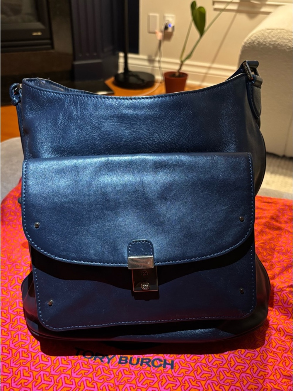 Tory Burch Navy Leather Bucket Bag